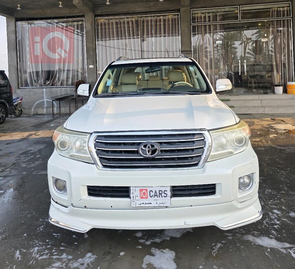 تويوتا لاندكروزر